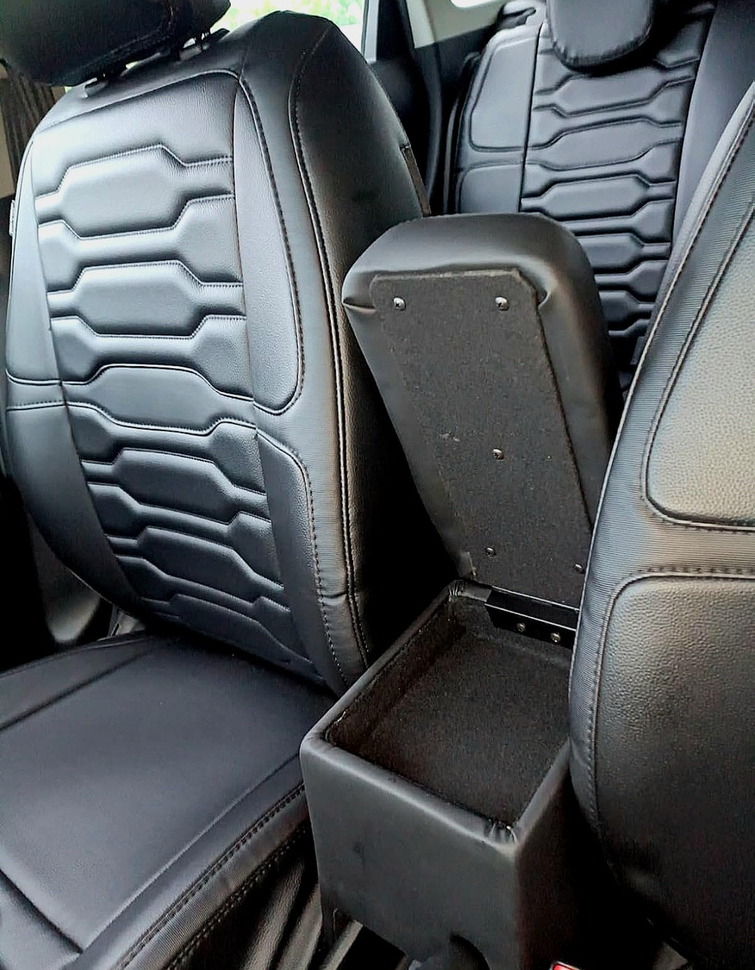 Maruti Suzuki Brezza [2016-2021]Armrest with Storage | Premium PU Leather | Perfect Fit