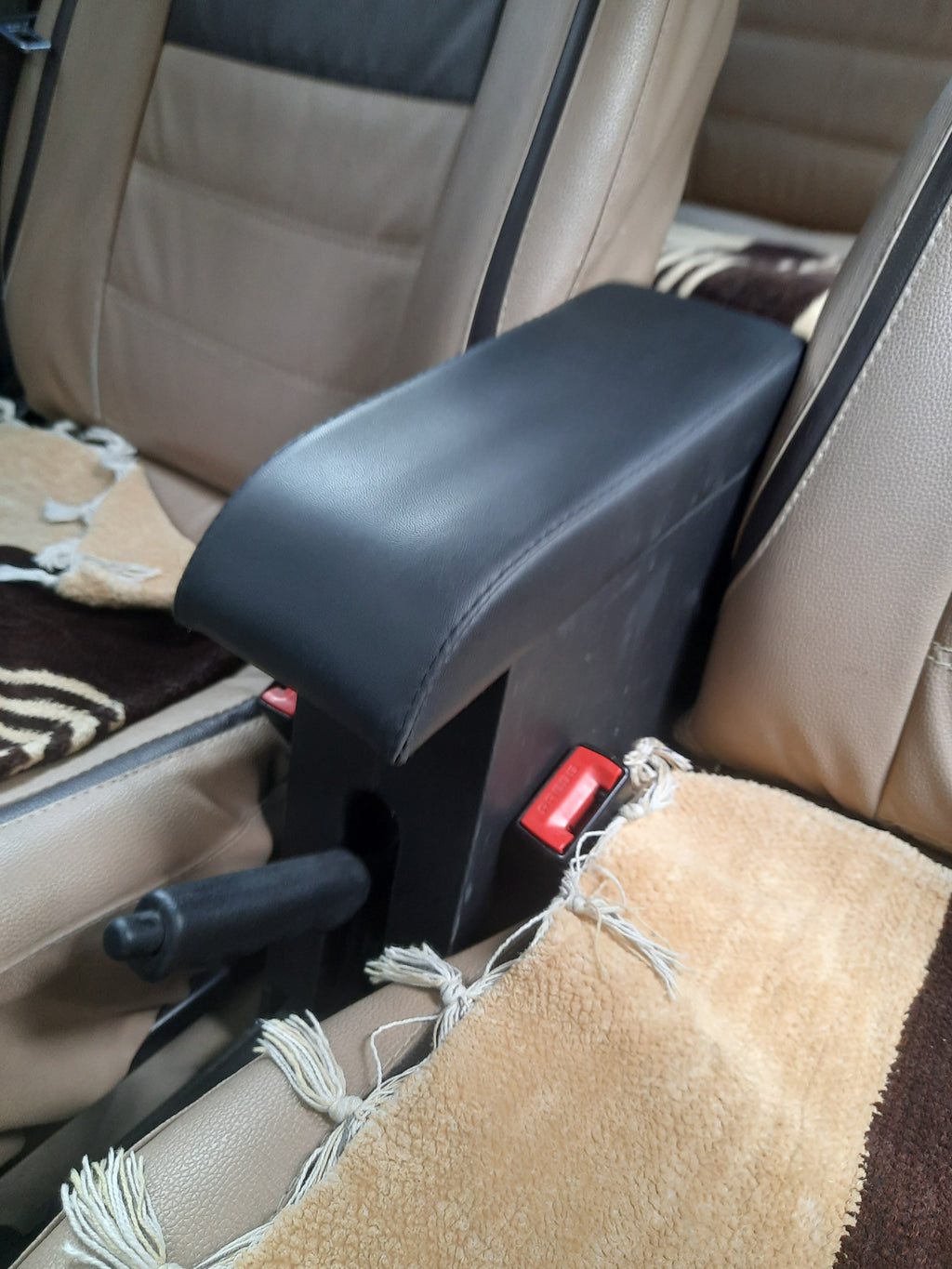 Ford Fiesta Armrest Console with Storage compartment